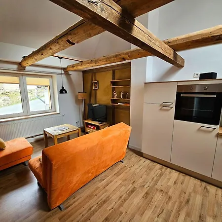 Kleine Bergstrasse 2 - Haus 2 アパート *