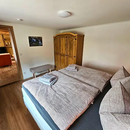 Apartment Kleine Bergstrasse 2 - Haus 2 *