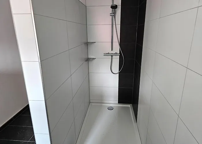 Kleine Bergstrasse 2 - Haus 2 Daire *